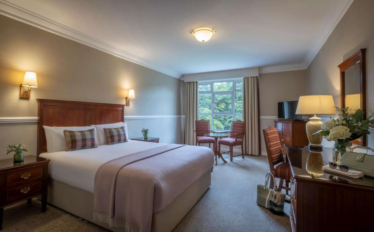 Court Yard Hotel Leixlip Exterior photo